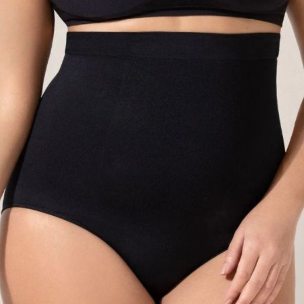 Hohe formende Unterhosen